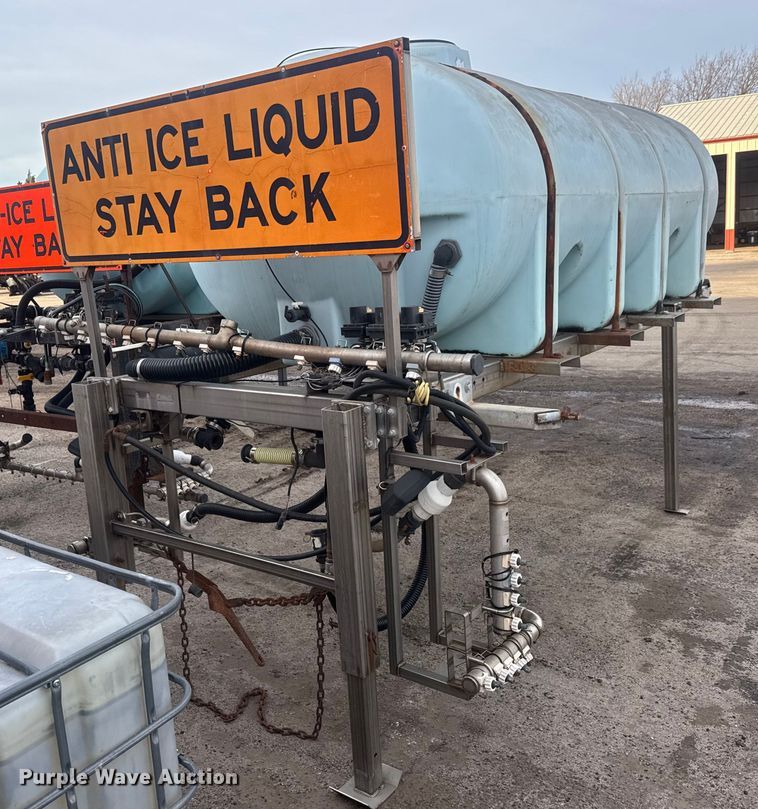 image for item ET1517 1999 Monroe Build Force 00042685 salt brine tank