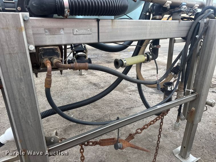 image for item ET1517 1999 Monroe Build Force 00042685 salt brine tank