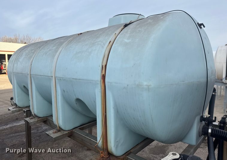 image for item ET1517 1999 Monroe Build Force 00042685 salt brine tank