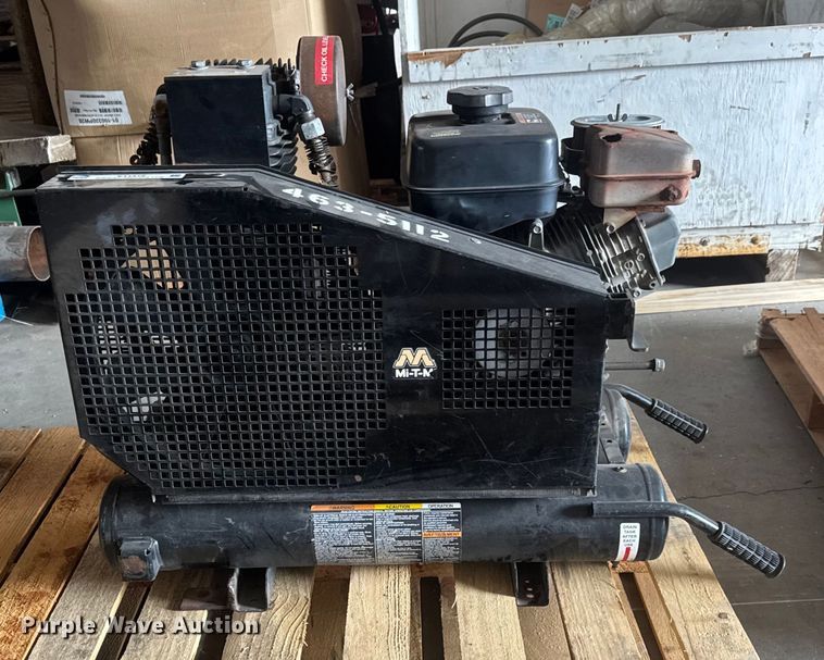 image for item ET1518 Mi-T-M AM2-PRO9-0 air compressor