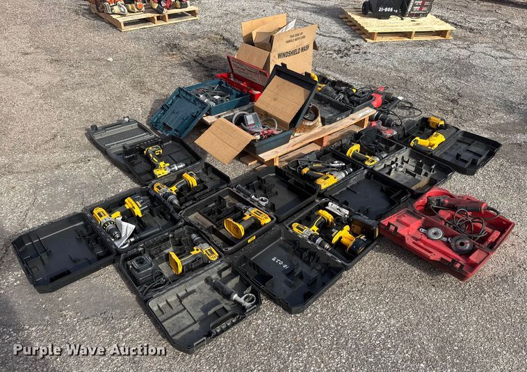 image for item ET1522 Tools