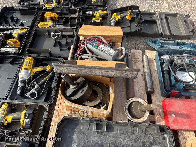 image for item ET1522 Tools