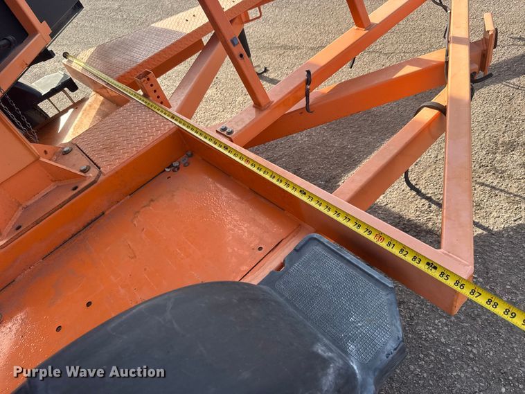 image for item ET1527 2013 Vermac PCMS1210 message board trailer