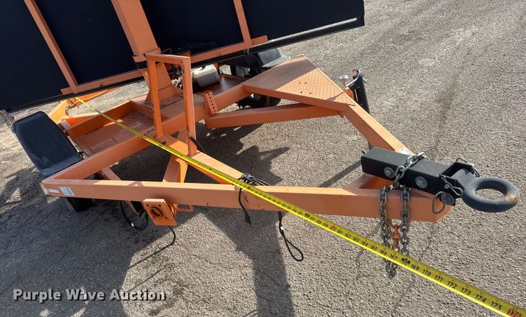 image for item ET1527 2013 Vermac PCMS1210 message board trailer