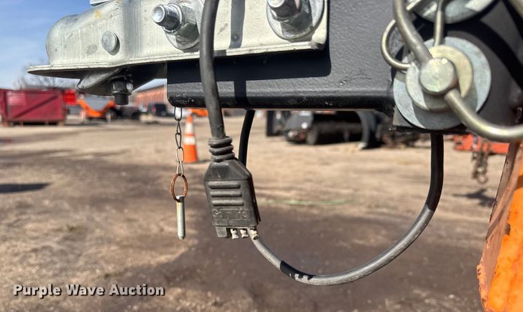 image for item ET1528 2013 Ver-Mac PCMS1210 message board trailer