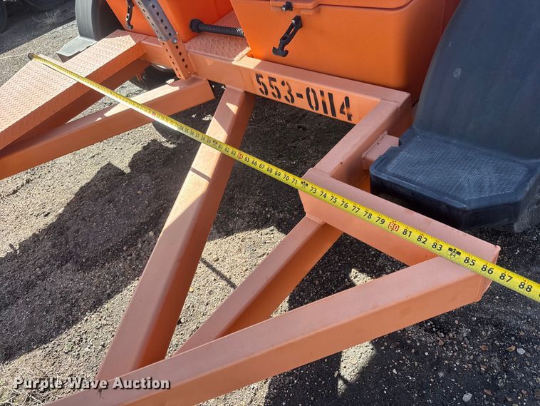 image for item ET1528 2013 Ver-Mac PCMS1210 message board trailer