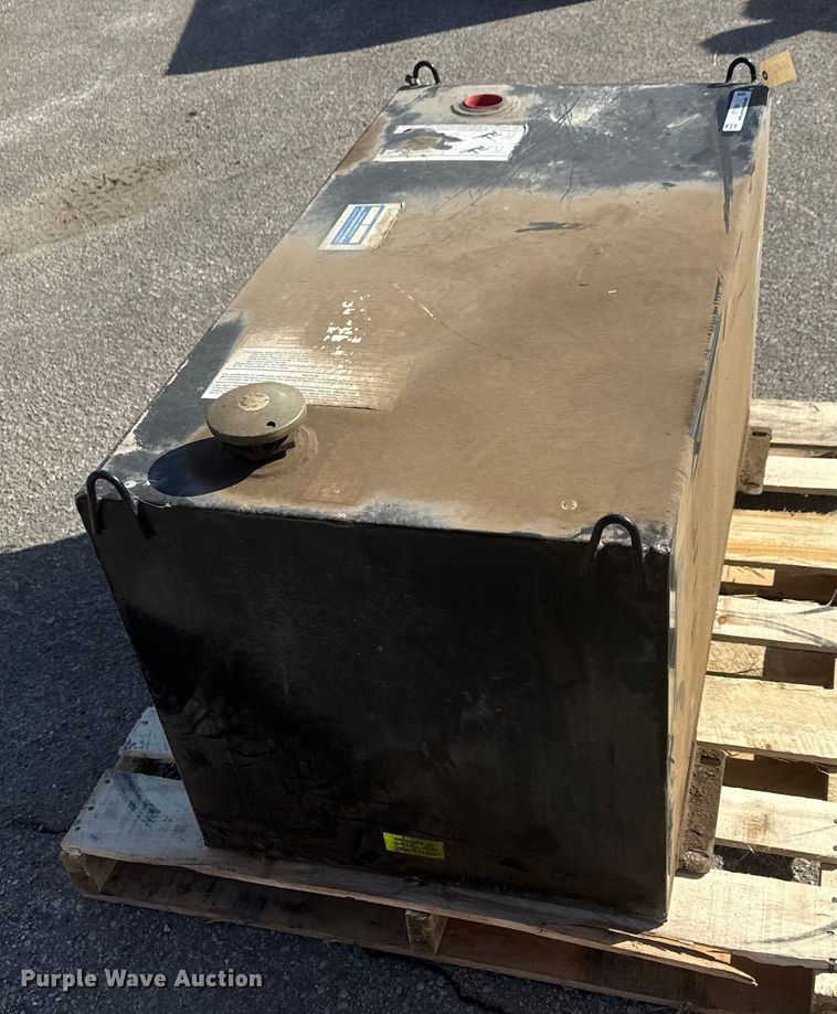image for item ET1529 Weather Guard fuel tank