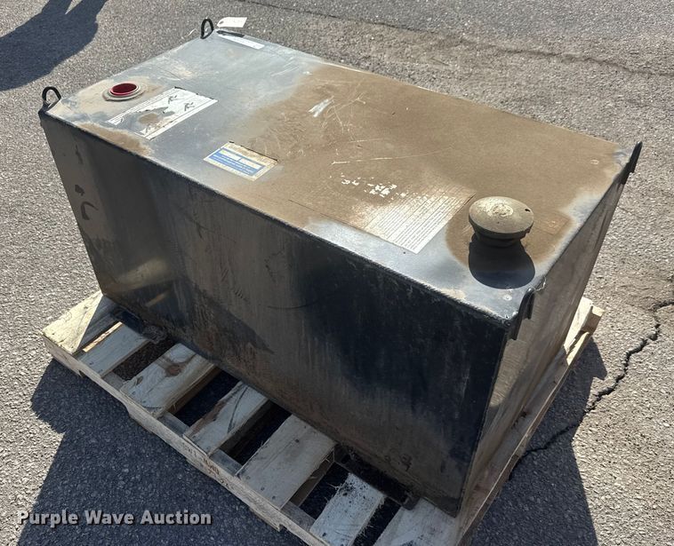 image for item ET1529 Weather Guard fuel tank