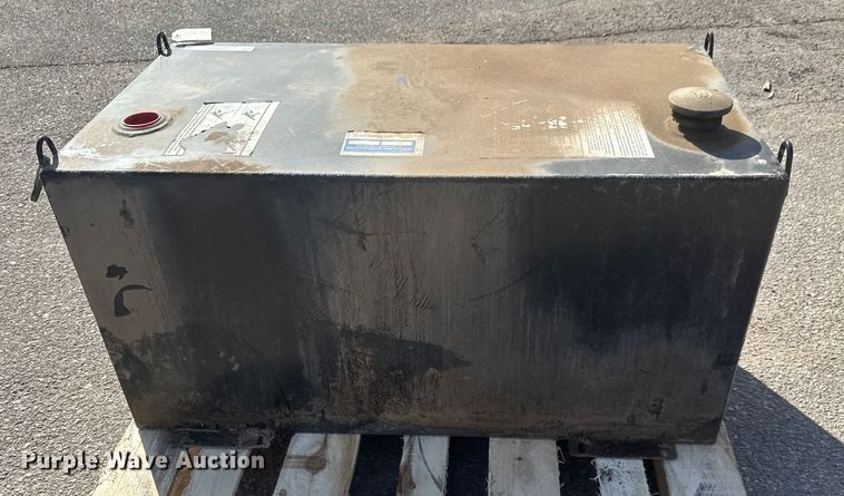 image for item ET1529 Weather Guard fuel tank