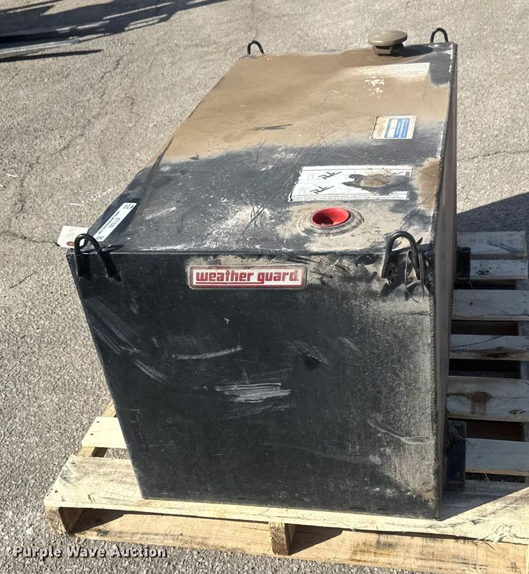 image for item ET1529 Weather Guard fuel tank
