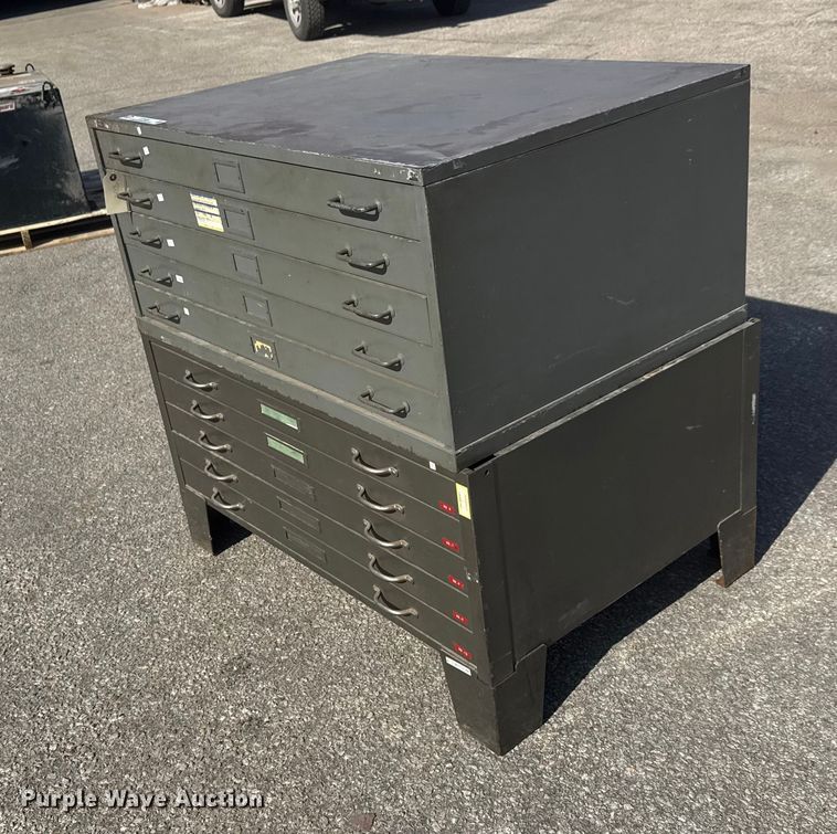 image for item ET1530 Ten-drawer cabinet