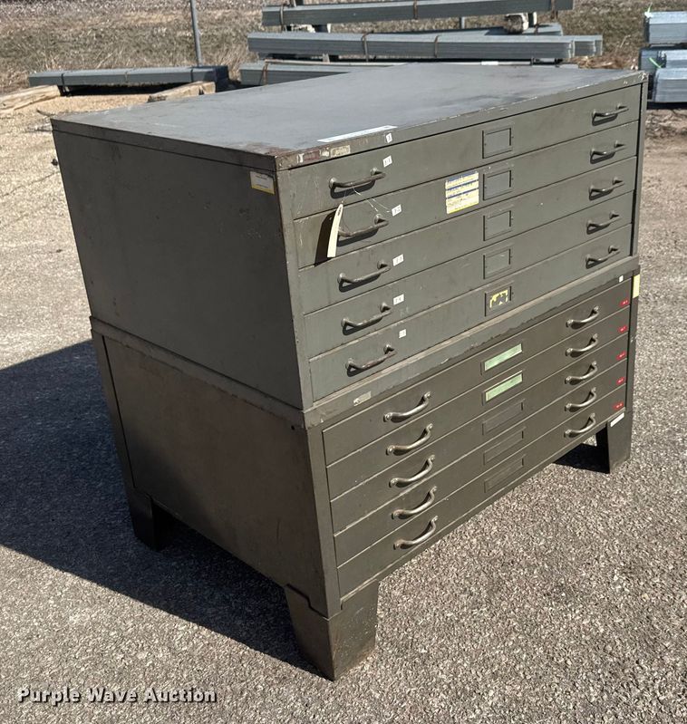 image for item ET1530 Ten-drawer cabinet