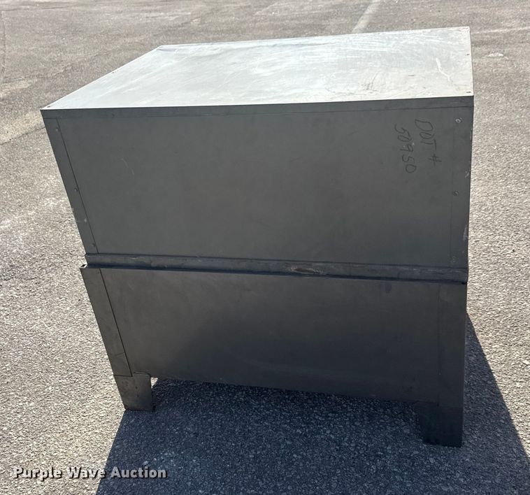 image for item ET1530 Ten-drawer cabinet