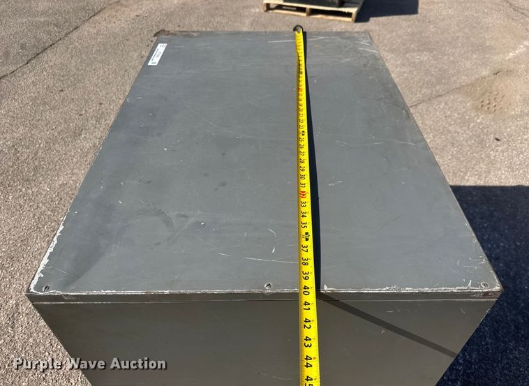 image for item ET1530 Ten-drawer cabinet