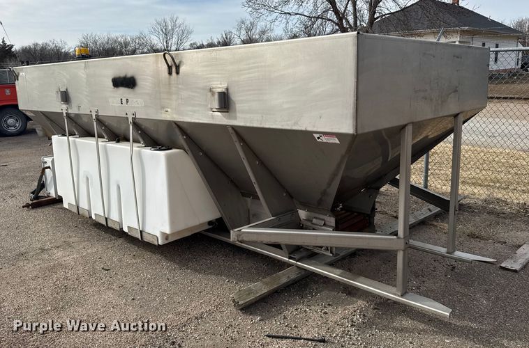 image for item FB0750 Monroe spreader