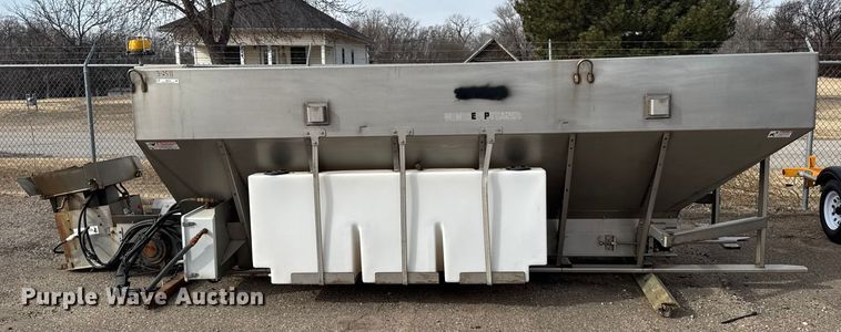image for item FB0750 Monroe spreader