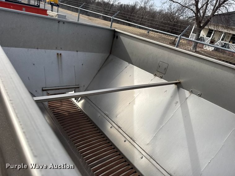 image for item FB0750 Monroe spreader