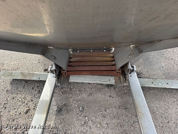 image for item FB0750 Monroe spreader