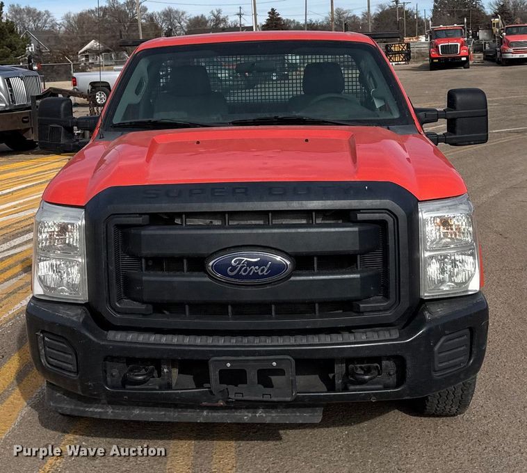 image for item FB0751 2014 Ford F250 Super Duty utility bed pickup truck