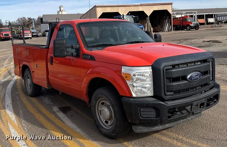 image for item FB0751 2014 Ford F250 Super Duty utility bed pickup truck