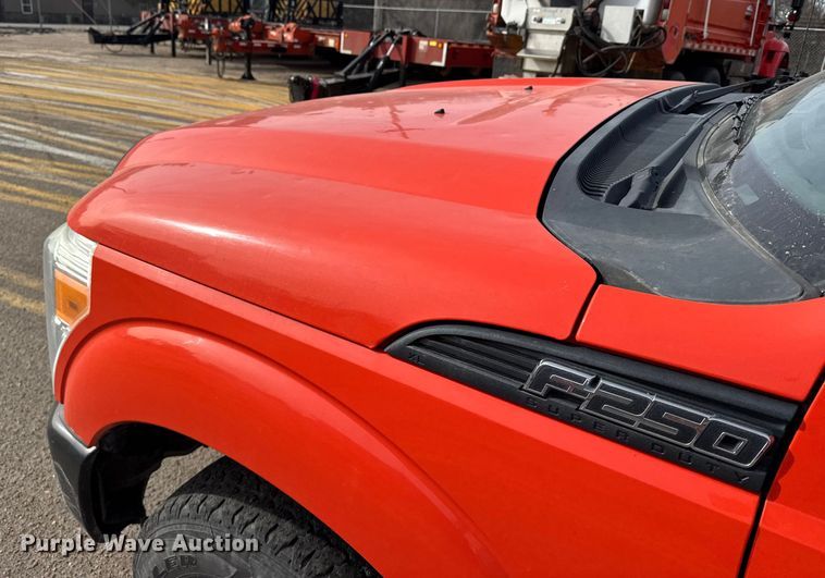 image for item FB0751 2014 Ford F250 Super Duty utility bed pickup truck