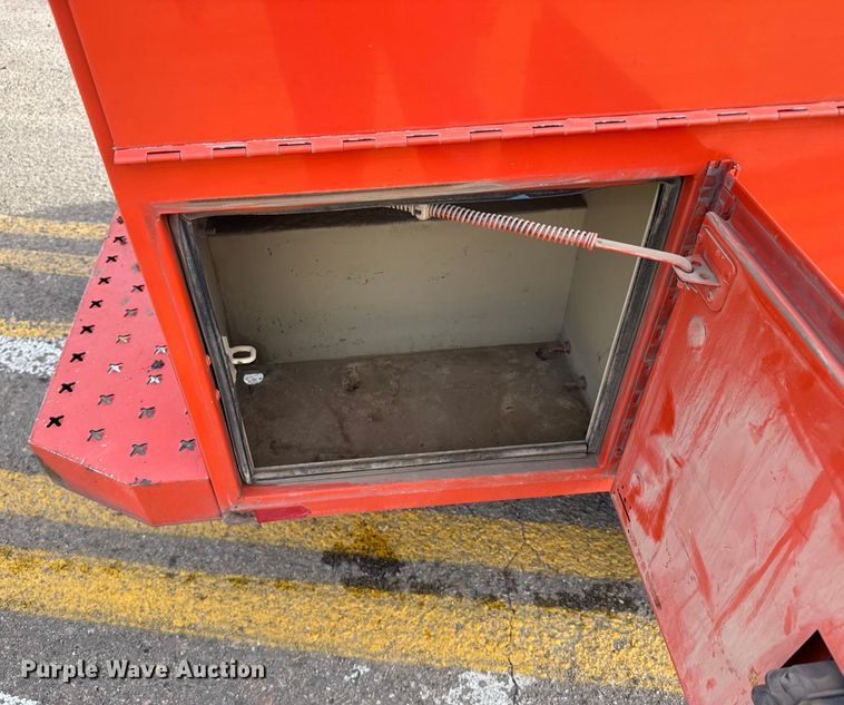 image for item FB0751 2014 Ford F250 Super Duty utility bed pickup truck