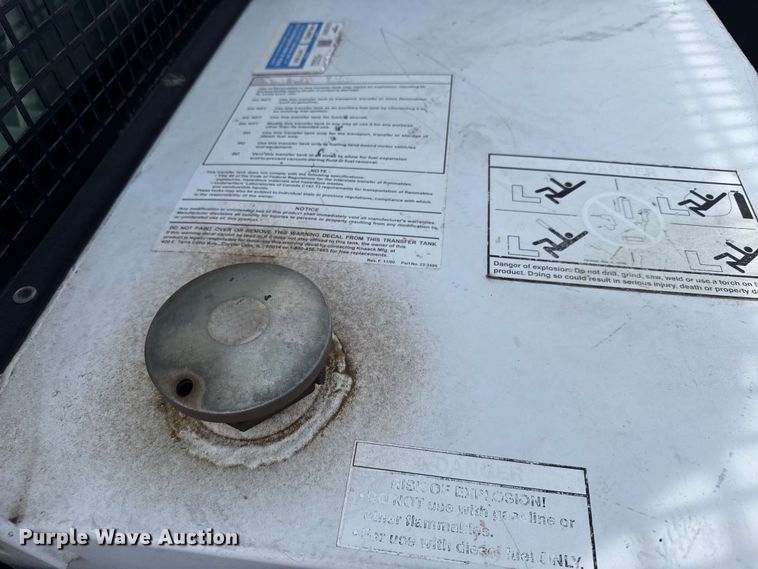 image for item FB0751 2014 Ford F250 Super Duty utility bed pickup truck