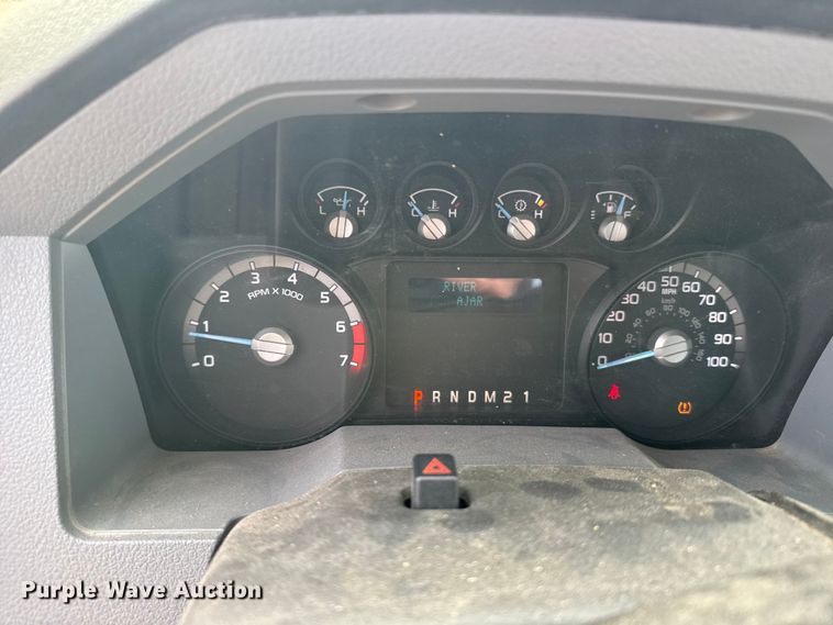 image for item FB0751 2014 Ford F250 Super Duty utility bed pickup truck