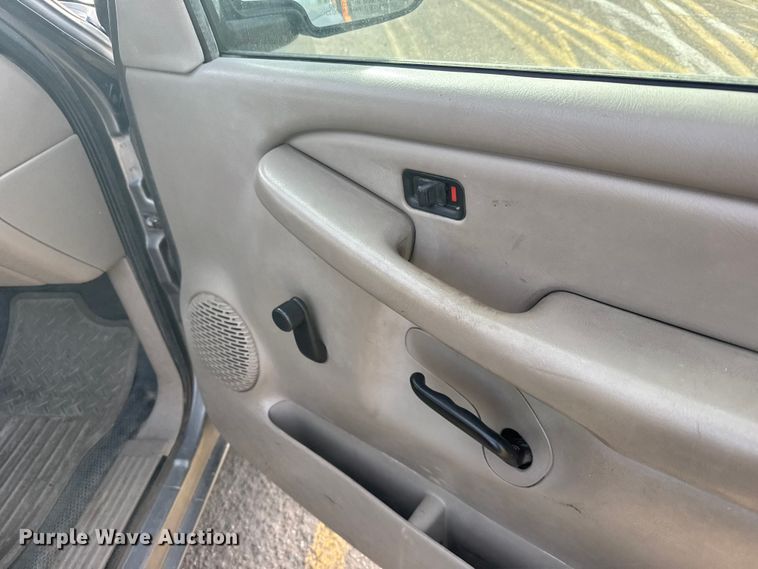 image for item FB0752 2006 Chevrolet Silverado 1500 pickup truck