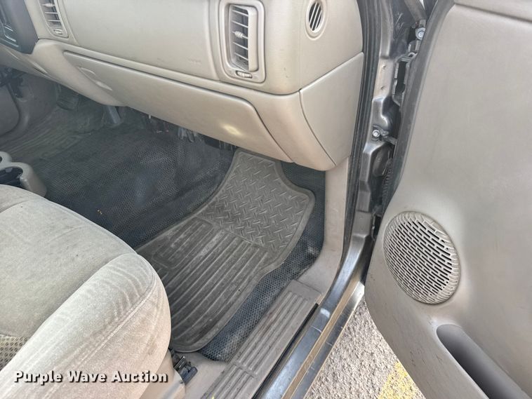 image for item FB0752 2006 Chevrolet Silverado 1500 pickup truck