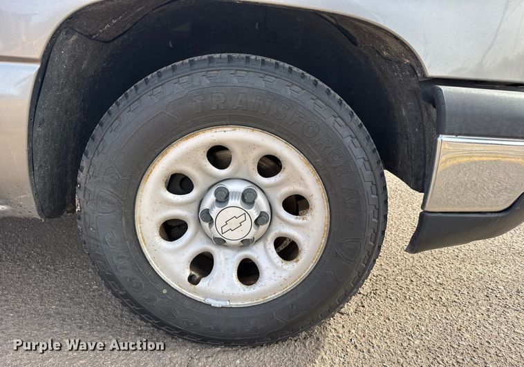 image for item FB0752 2006 Chevrolet Silverado 1500 pickup truck