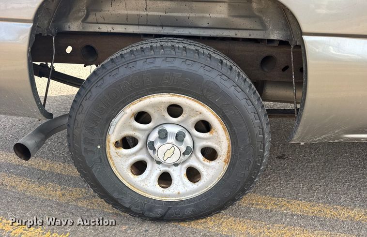 image for item FB0752 2006 Chevrolet Silverado 1500 pickup truck