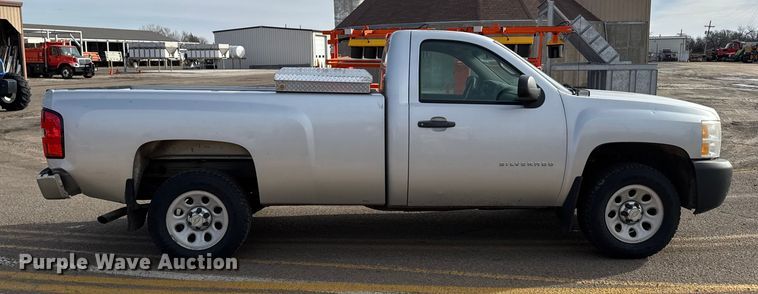 image for item FB0753 2012 Chevrolet Silverado 1500 pickup truck