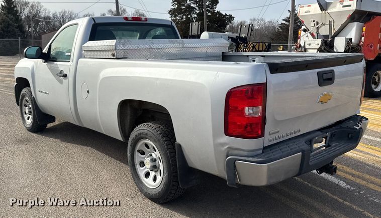 image for item FB0753 2012 Chevrolet Silverado 1500 pickup truck