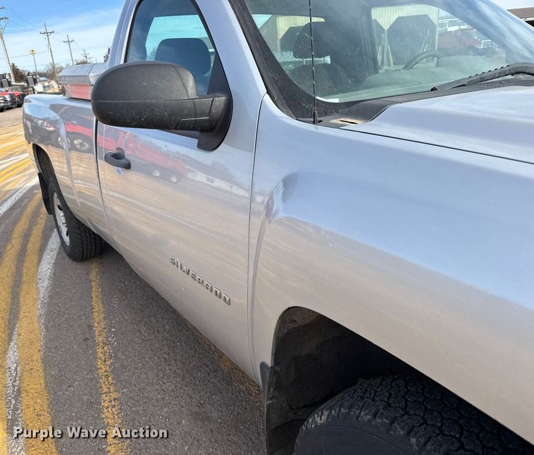 image for item FB0753 2012 Chevrolet Silverado 1500 pickup truck