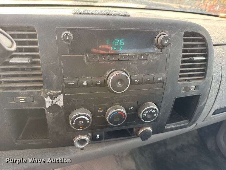 image for item FB0753 2012 Chevrolet Silverado 1500 pickup truck