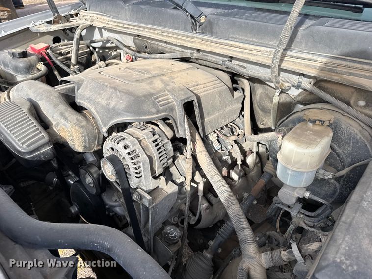 image for item FB0753 2012 Chevrolet Silverado 1500 pickup truck