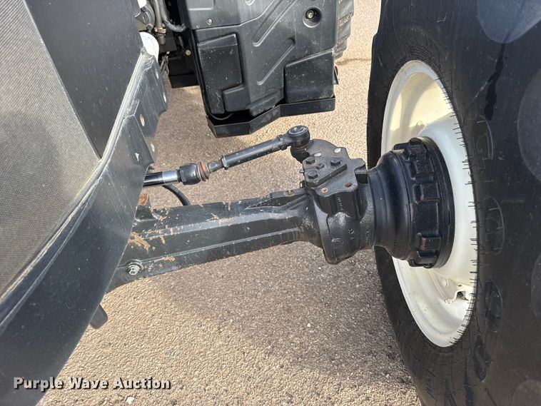 image for item FB0754 2017 New Holland TS6.120 MFWD tractor