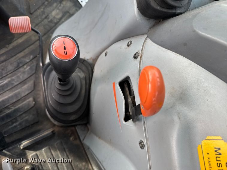 image for item FB0754 2017 New Holland TS6.120 MFWD tractor