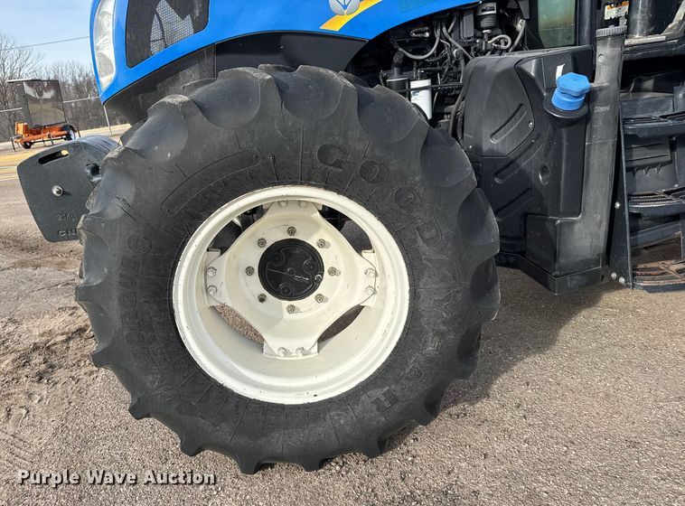 image for item FB0754 2017 New Holland TS6.120 MFWD tractor