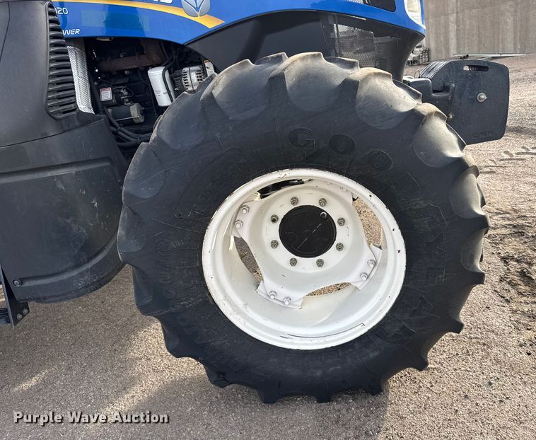 image for item FB0754 2017 New Holland TS6.120 MFWD tractor