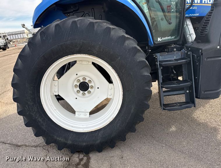 image for item FB0754 2017 New Holland TS6.120 MFWD tractor