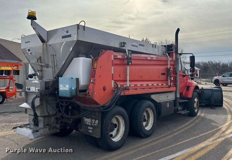 image for item FB0755 2005 International 7400 dump truck