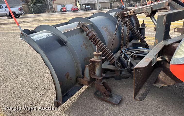 image for item FB0755 2005 International 7400 dump truck