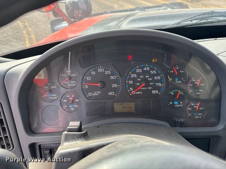 image for item FB0755 2005 International 7400 dump truck