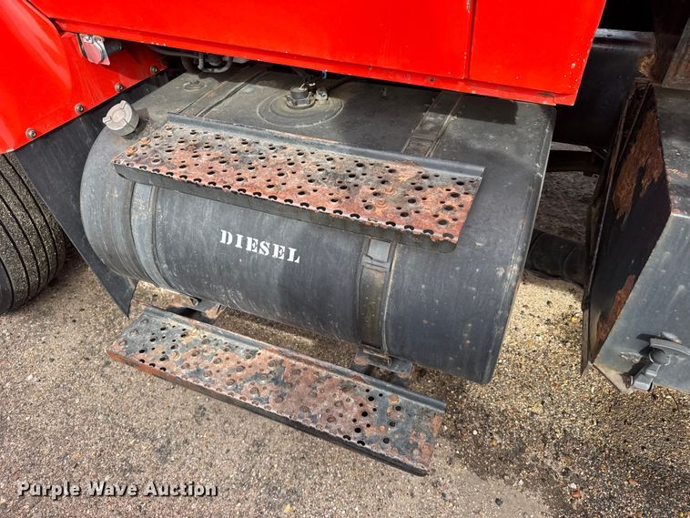 image for item FB0756 2007 International 7400 dump truck