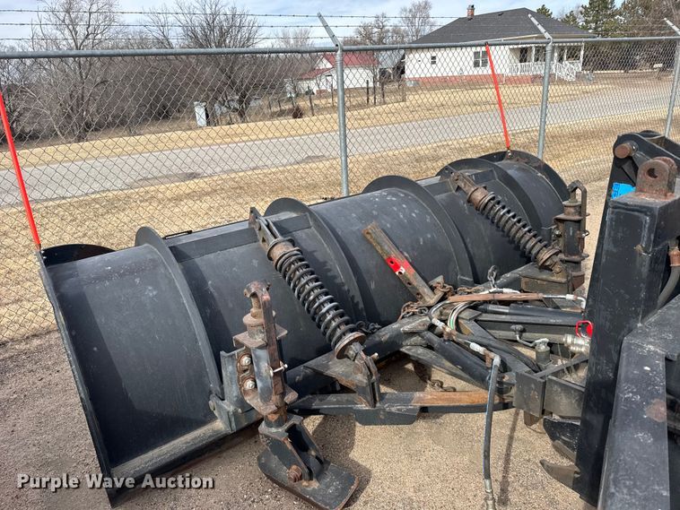 image for item FB0756 2007 International 7400 dump truck