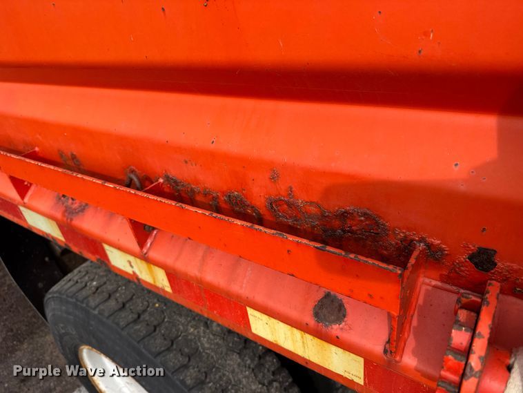 image for item FB0756 2007 International 7400 dump truck