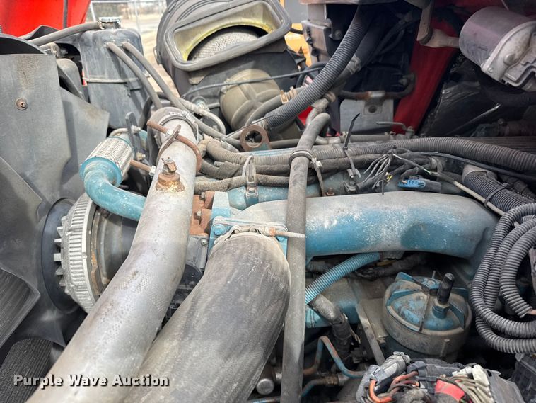 image for item FB0756 2007 International 7400 dump truck