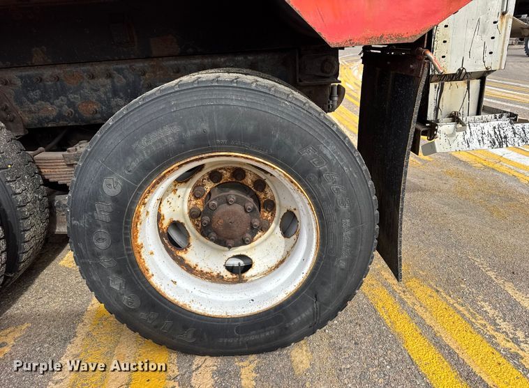 image for item FB0756 2007 International 7400 dump truck